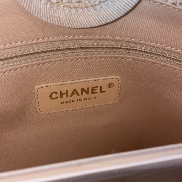 Chanel Ivory & Gold Large Tote - Picture 9 of 9